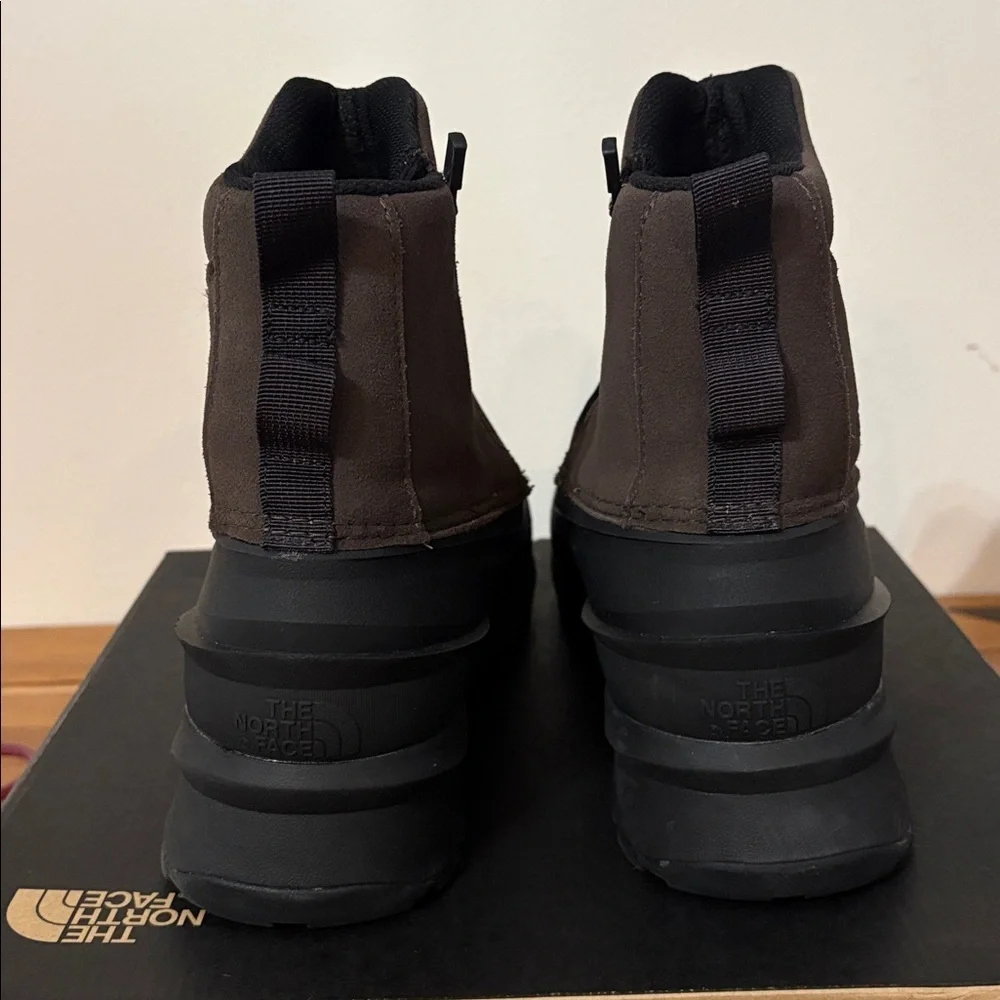 The North Face NIB Chilkat VZip Dark Brown and Black Snow Rain Boots Size 14